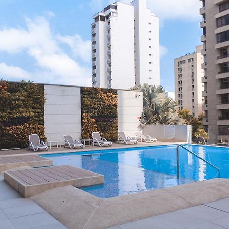 Hotel Barranquilla Plaza Exterior photo The swimming pool at the complex