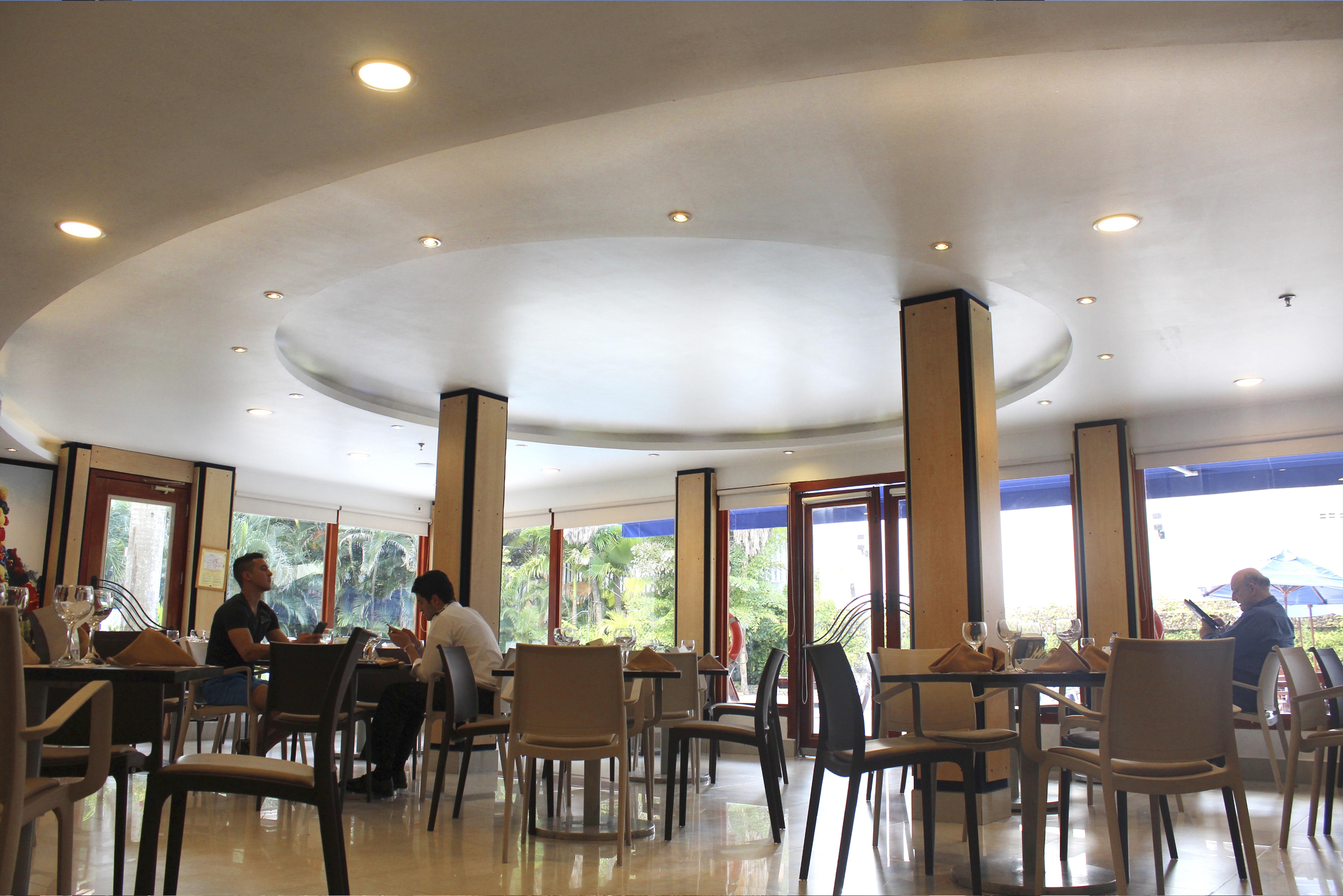 Hotel Barranquilla Plaza Exterior photo The interior of the restaurant