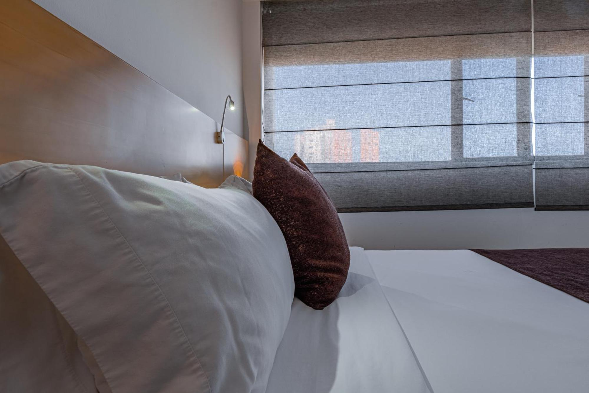 Hotel Barranquilla Plaza Exterior photo A bedroom at the hotel